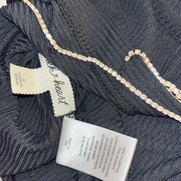 Chain Back Top - Picture 3 of 8